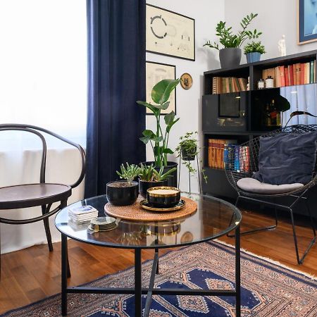 Designer Two-Bedroom Apartment สปลิท ภายนอก รูปภาพ